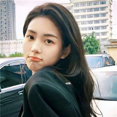村里来了个直播女神